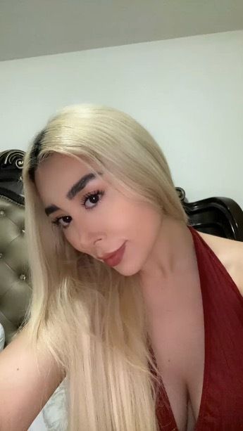 abril.velz OnlyFans picture