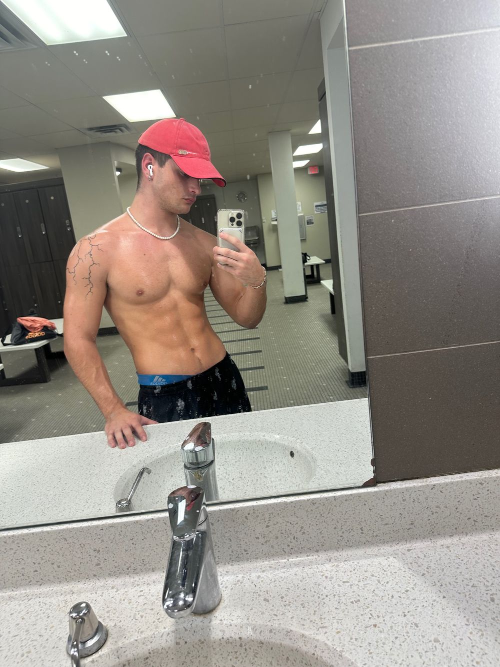 just.joey OnlyFans profile picture