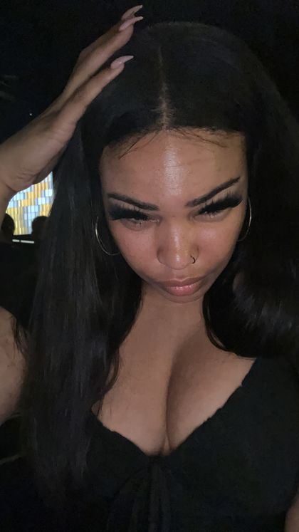 malika.a.robinhood.queen OnlyFans picture