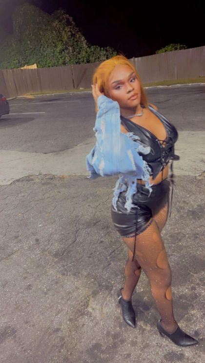 vloveusee OnlyFans picture