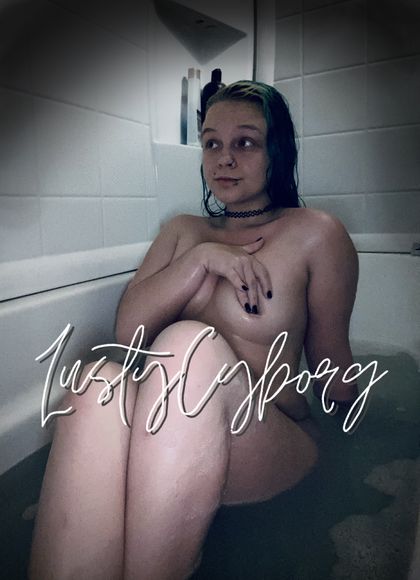 lustycyborg OnlyFans picture