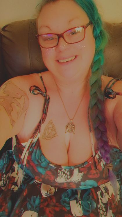 motherofbongz OnlyFans picture
