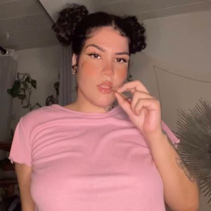 akamac0nheirah OnlyFans picture