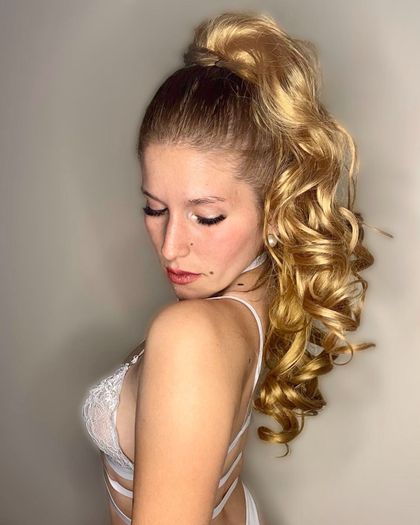 julibelenn OnlyFans picture