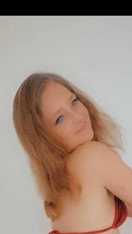 brattykat8844 OnlyFans picture