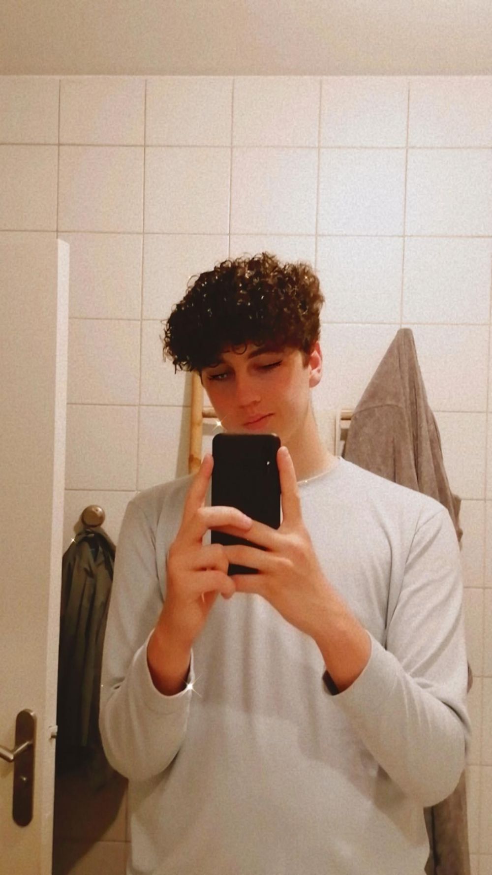blueyescurlyhair OnlyFans profile picture