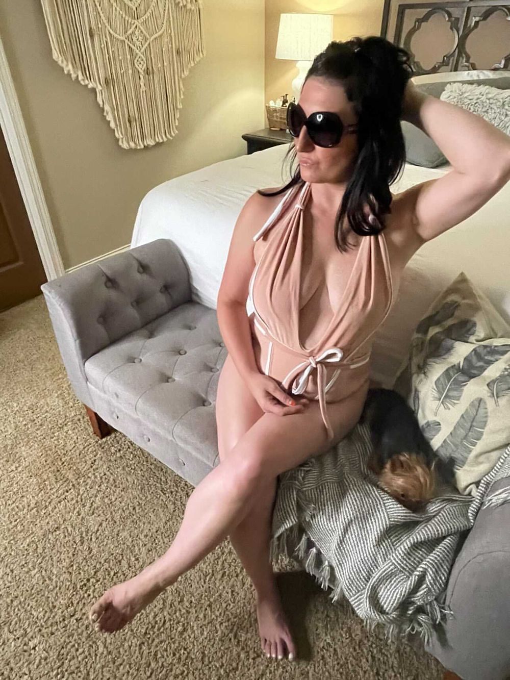 aglimpsinsidecathryn OnlyFans profile picture