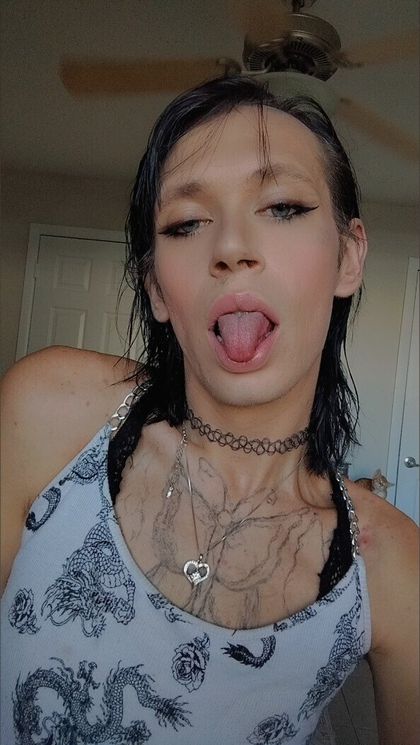 oliviaolson2000 OnlyFans picture