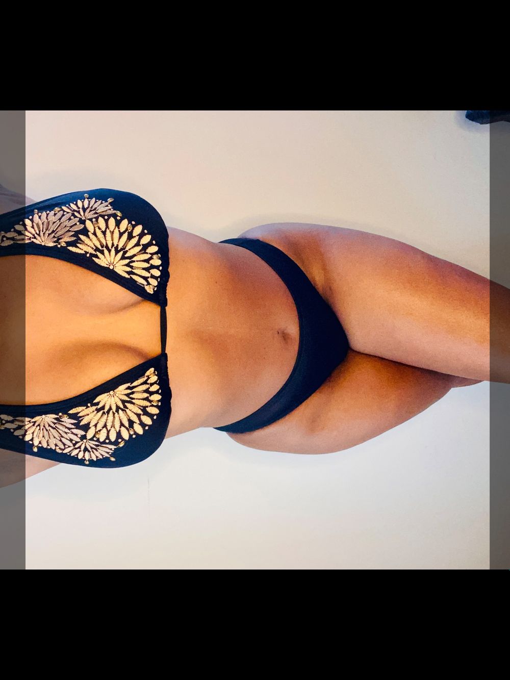 sunflowersandgoldenhour OnlyFans profile picture