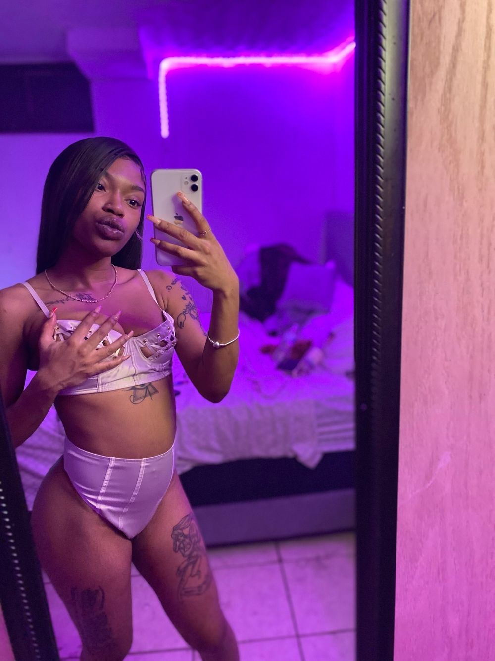 ty.loraine OnlyFans profile picture