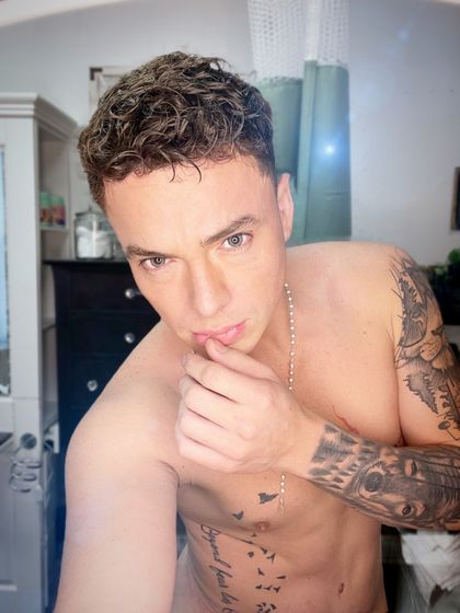 u221998719 OnlyFans picture
