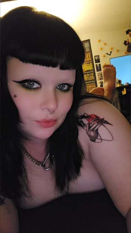 bathorybatbrat OnlyFans picture