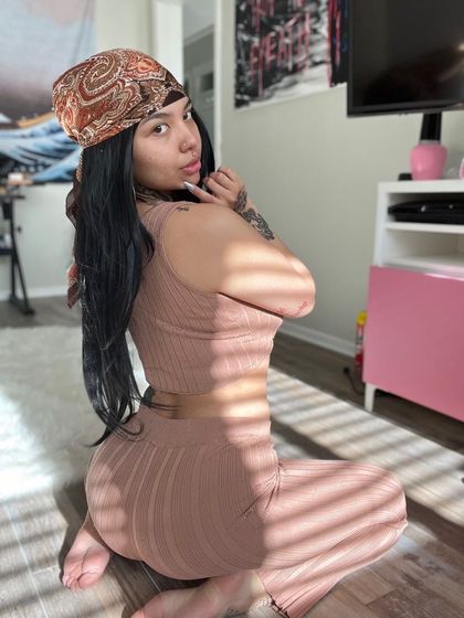 u100600259 OnlyFans picture