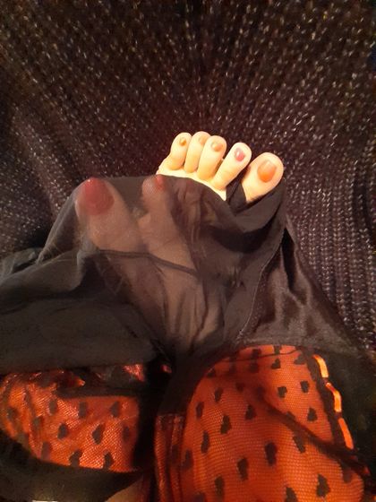 travelingtoetease OnlyFans picture