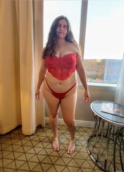 5ft6cougarfree OnlyFans picture