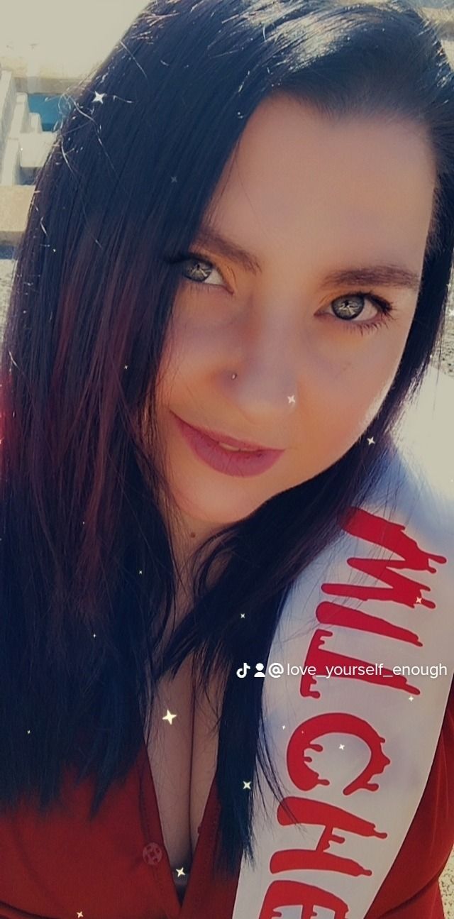 lovememadly OnlyFans profile picture