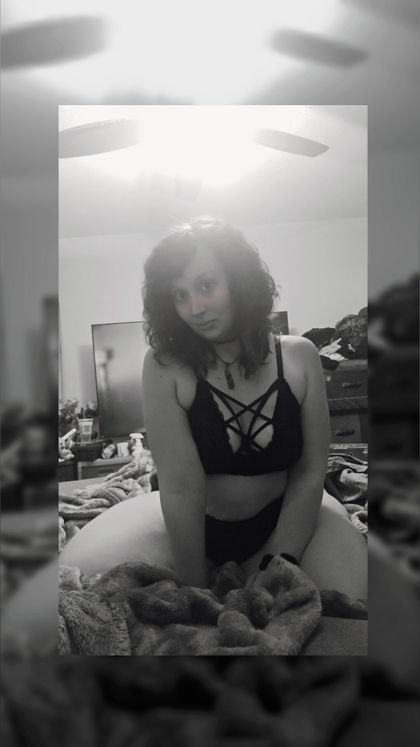 mrs.kitty697 OnlyFans picture
