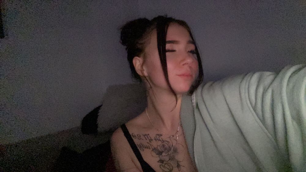 real_zoe OnlyFans profile picture