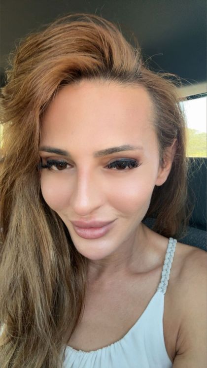 yklorena OnlyFans picture