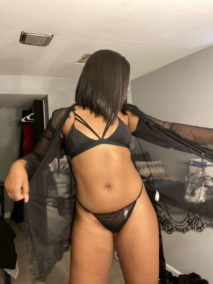ariastonerx OnlyFans picture