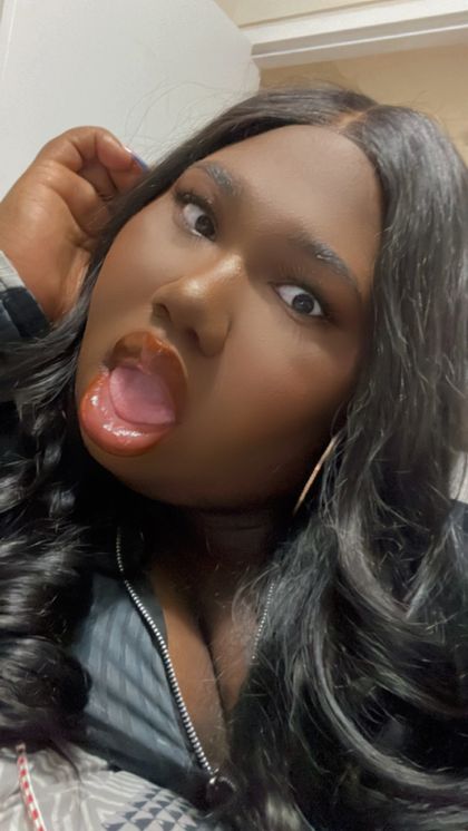 giagorgeouss OnlyFans picture