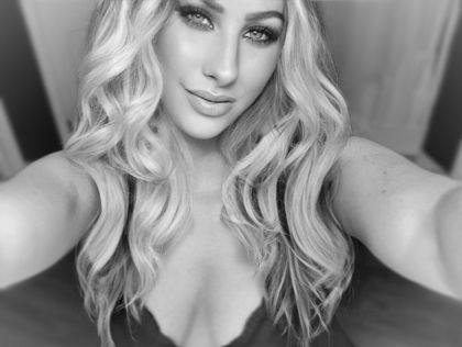 mmmmlookssogood OnlyFans picture
