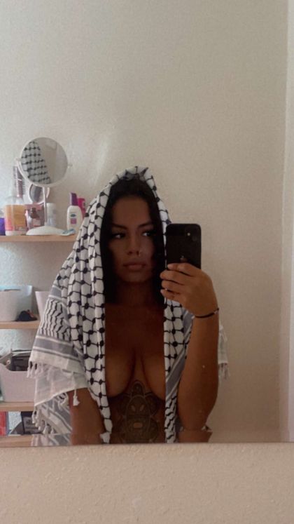 kalaniiwater OnlyFans picture