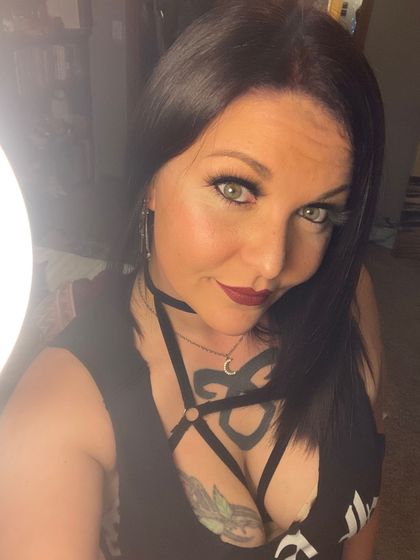 worship-me OnlyFans picture