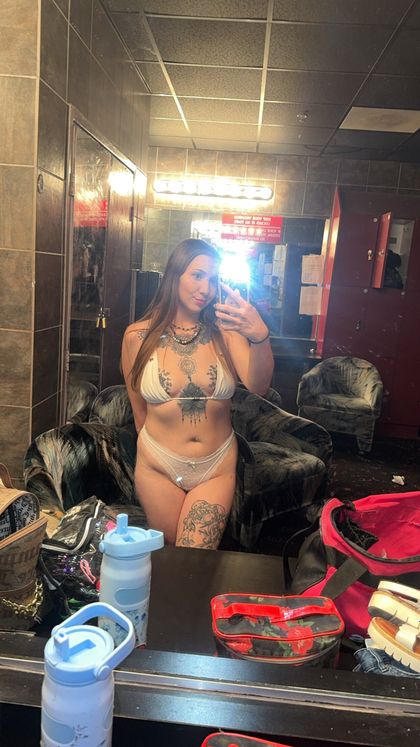 alinababy6969 OnlyFans picture