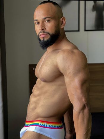 Francis Custódio
