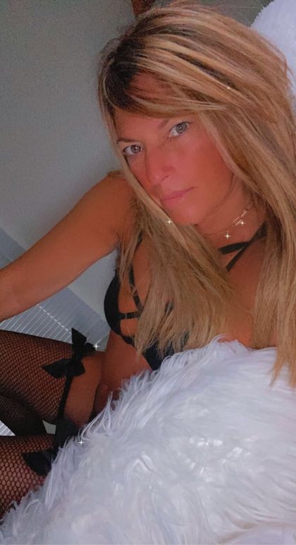 smilebug69 OnlyFans picture