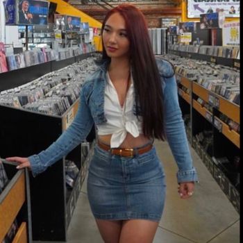 elizaluv OnlyFans - Free Trial - Photos - Socials | FansMetrics.com