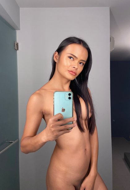 nadiacutie OnlyFans picture