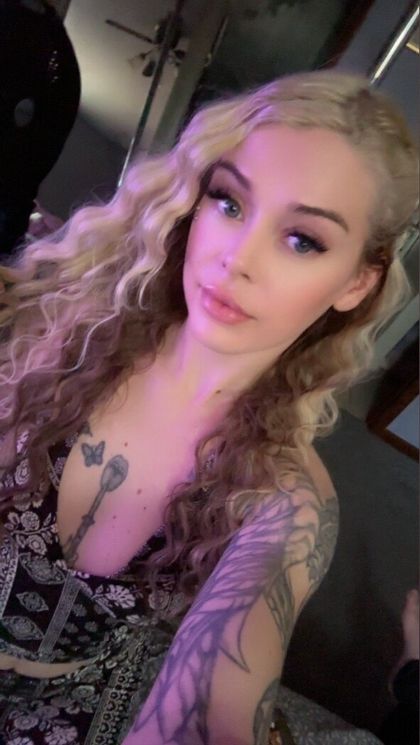 sexy_strawberrry OnlyFans picture