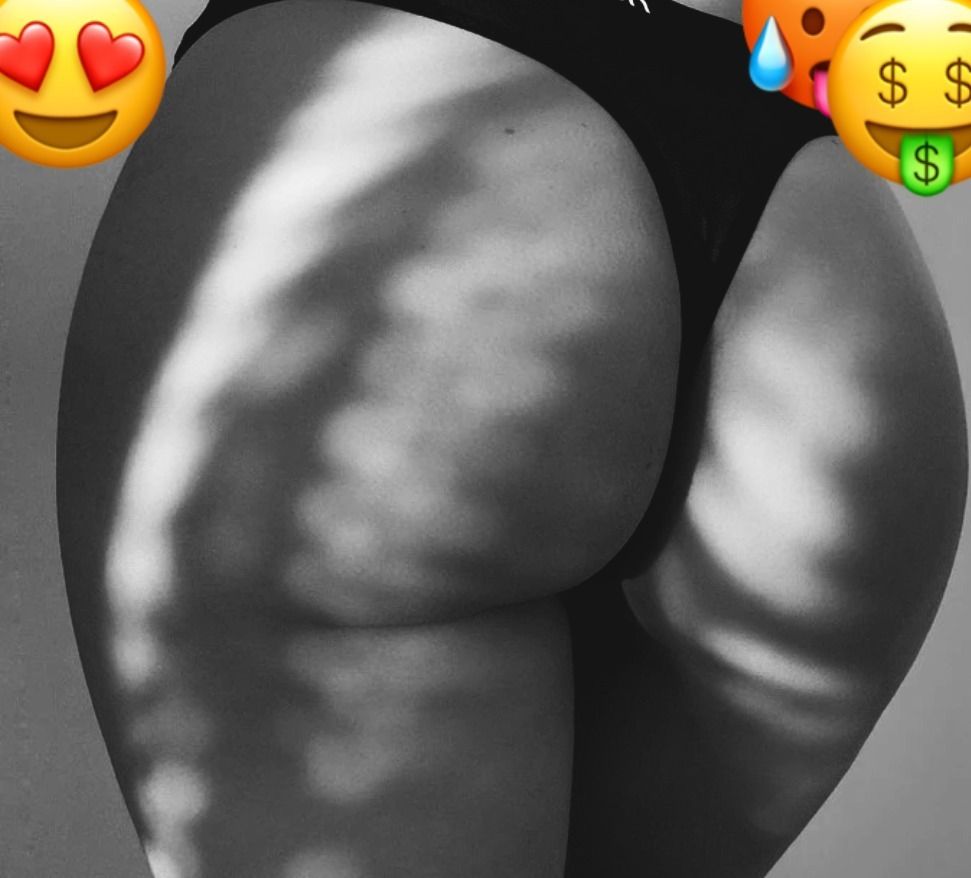monicse88681316 OnlyFans profile picture