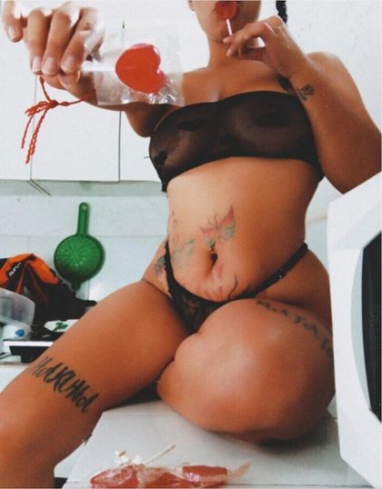 yunaisy OnlyFans picture