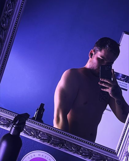 u72658858 OnlyFans picture