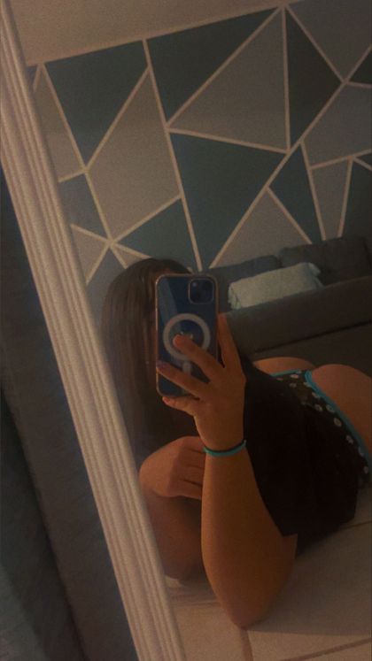 zuliizuu OnlyFans picture