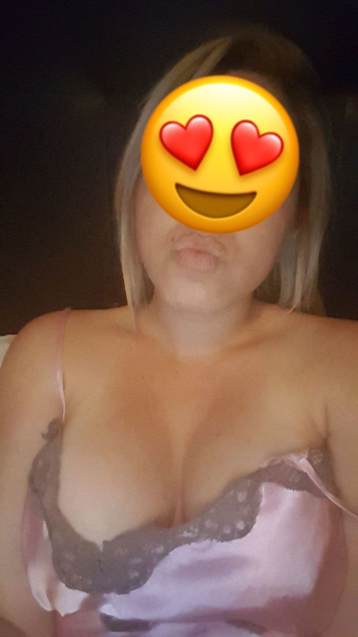laura12344 OnlyFans profile picture