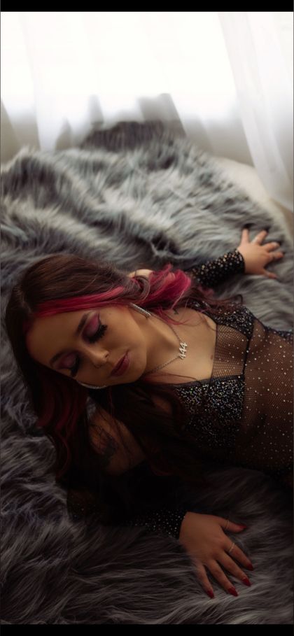 perfectplums OnlyFans picture