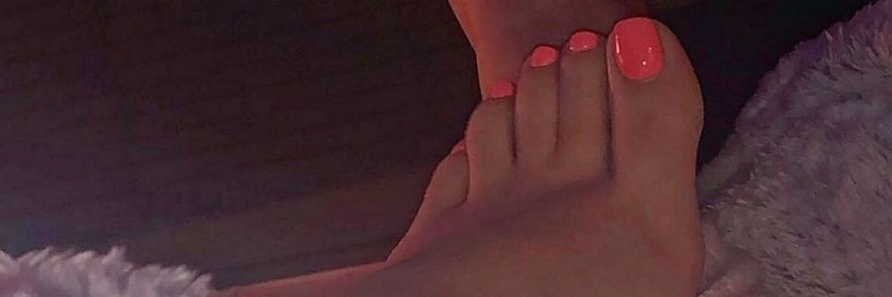 bigstrawberrymilkers OnlyFans profile picture