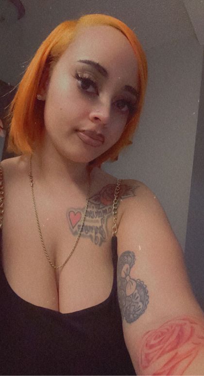 prettyredx3 OnlyFans picture