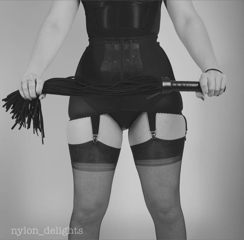 nylon_delights OnlyFans profile picture