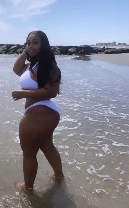 thicckasia OnlyFans picture