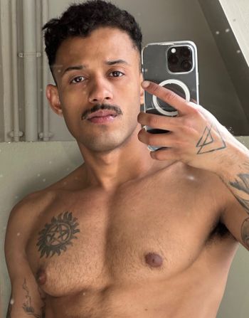 Chris Bueno