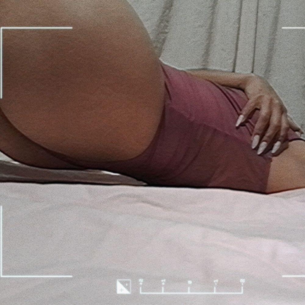 rossie.v OnlyFans profile picture