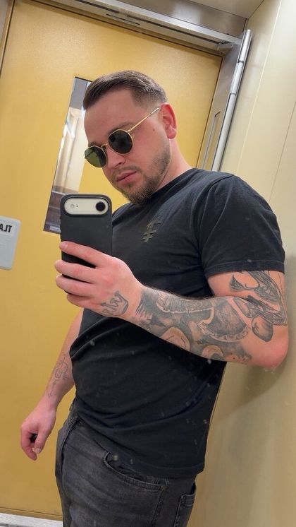 u123703734 OnlyFans picture
