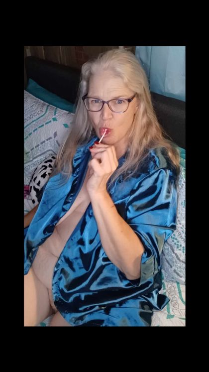 mommavee319 OnlyFans picture