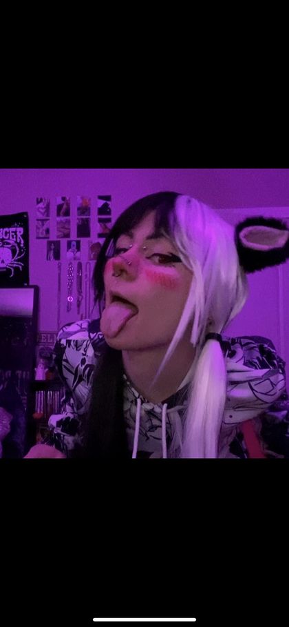 aliceelvyy OnlyFans picture