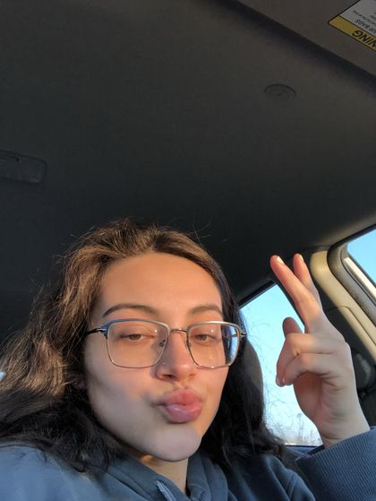 laareinaaaa OnlyFans picture